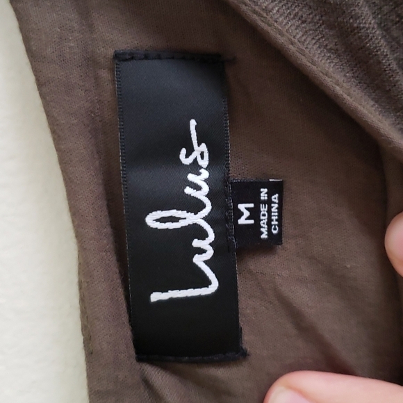 Lulu's linen button back shift dress in olive green. Sz Medium - Picture 6 of 12